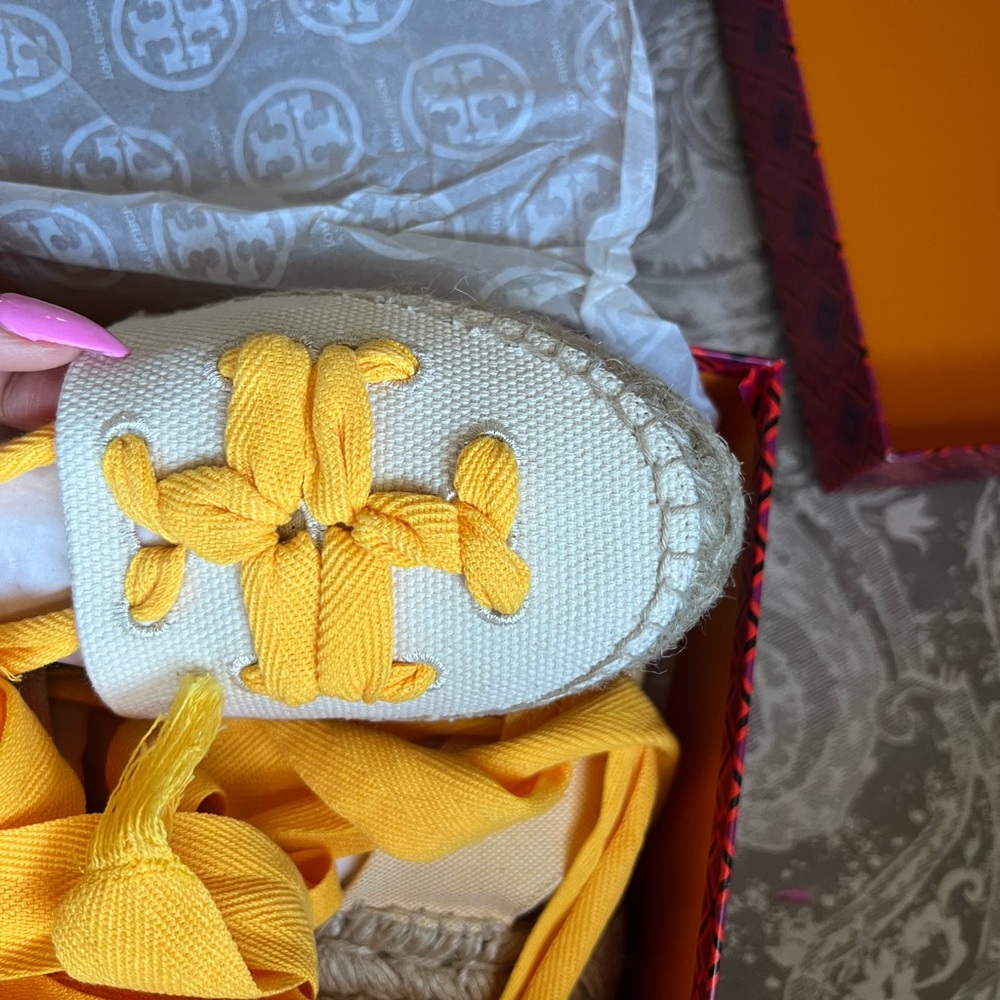 🤩BEAUTIFUL LIKE NEW🤩 Tory Burch espadrilles - Picture 4 of 8